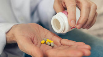 Before You Pop that Pill Essential Precautions with Painkillers